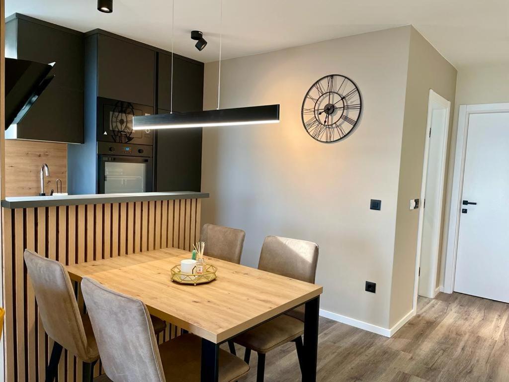 Apartment Linda With Panoramic Sea View Makarska Luaran gambar